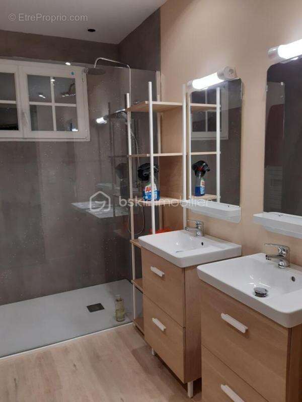 Maison à VOUNEUIL-SOUS-BIARD