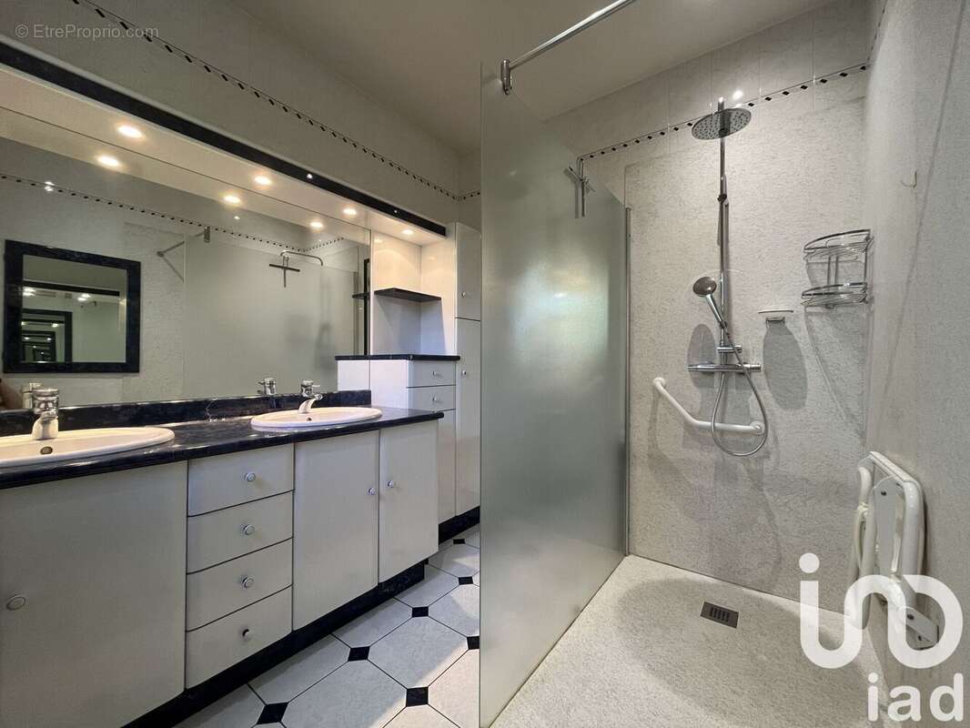 Photo 6 - Maison à MENOMBLET