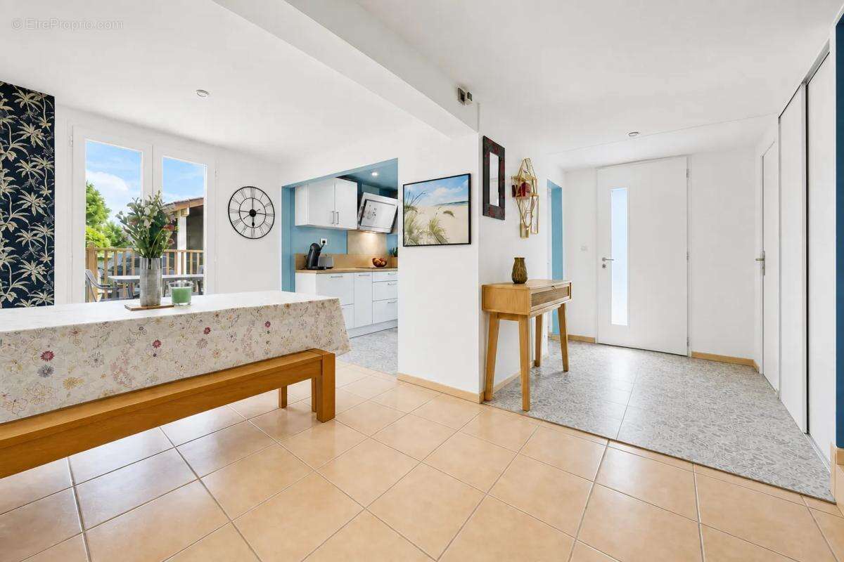 Maison à IZON