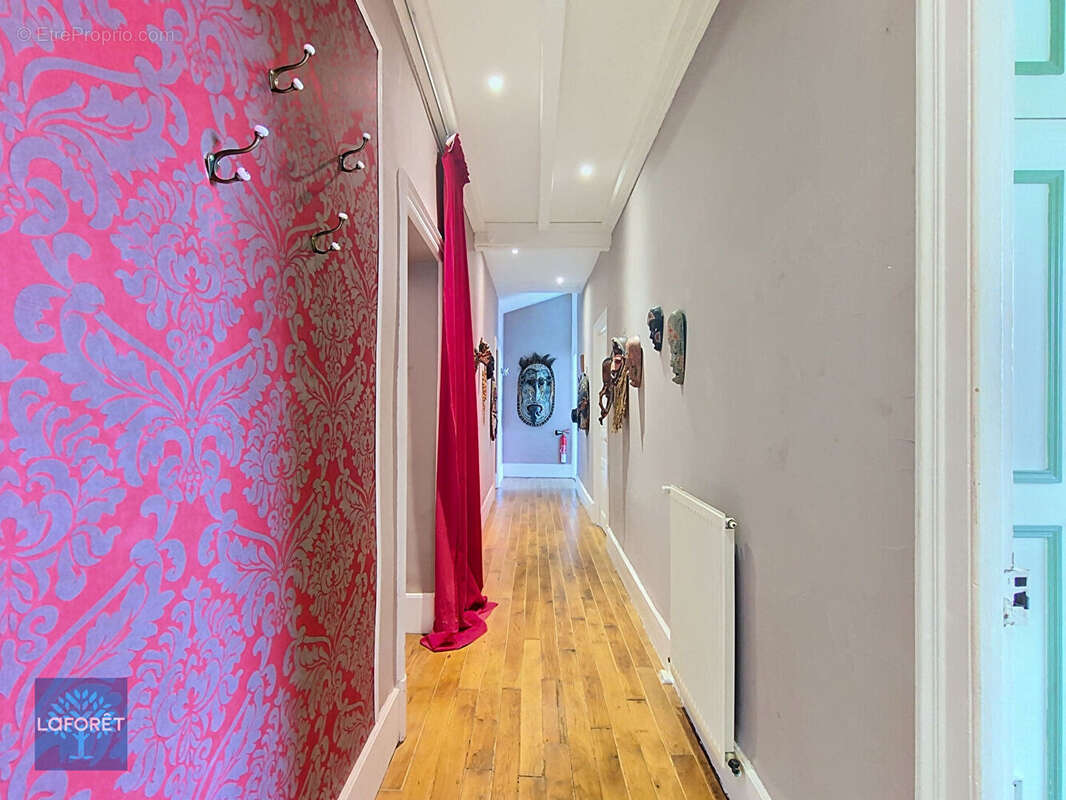 Appartement à FOUGERES