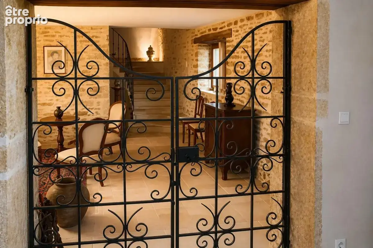 Belle demeure de caractère de 6 pièces de 210 m² à Mazille - photo 25