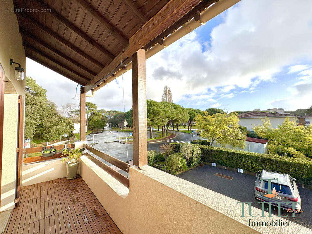 Appartement à LES MATHES