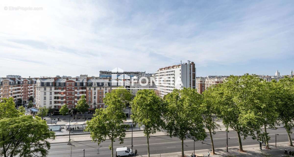 Porte de choisy - 2 pieces (43 m2) vue degagee - cave et parking - photo 2