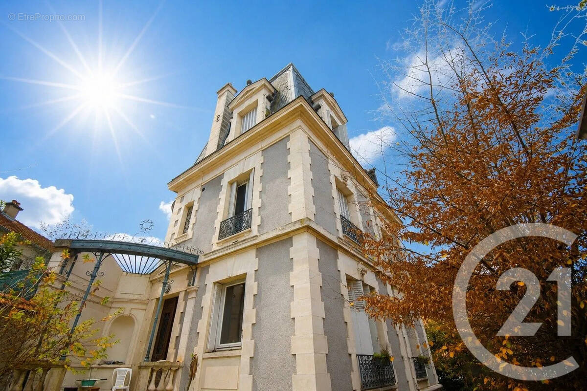 Maison à VICHY