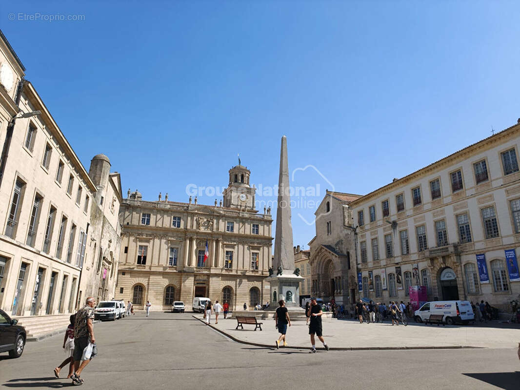 Hyper centre Arles - T2 56 m² avec terrasse - photo 10