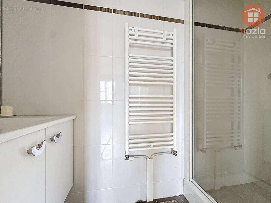 Appartement à PUTEAUX