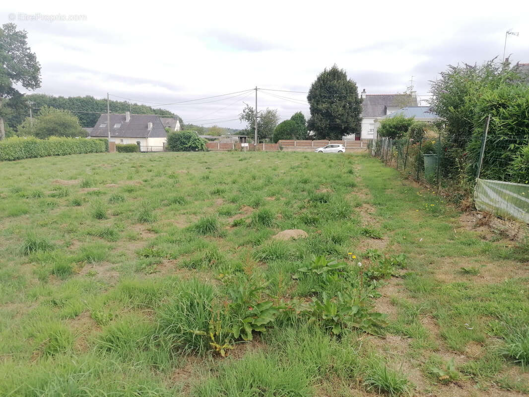 Terrain à PLOERMEL