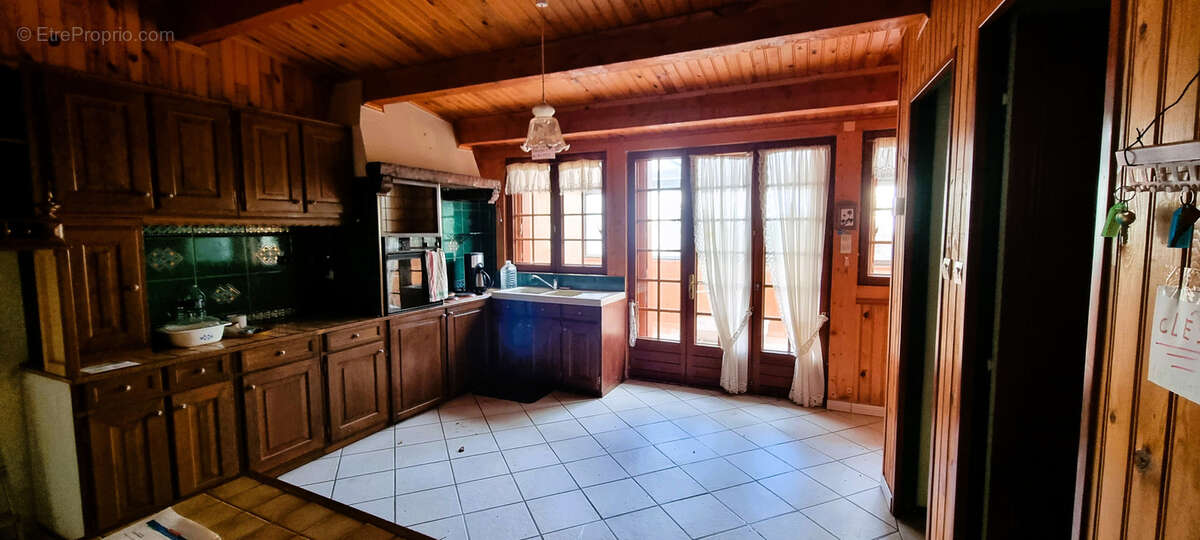 Maison à ESTIVAREILLES