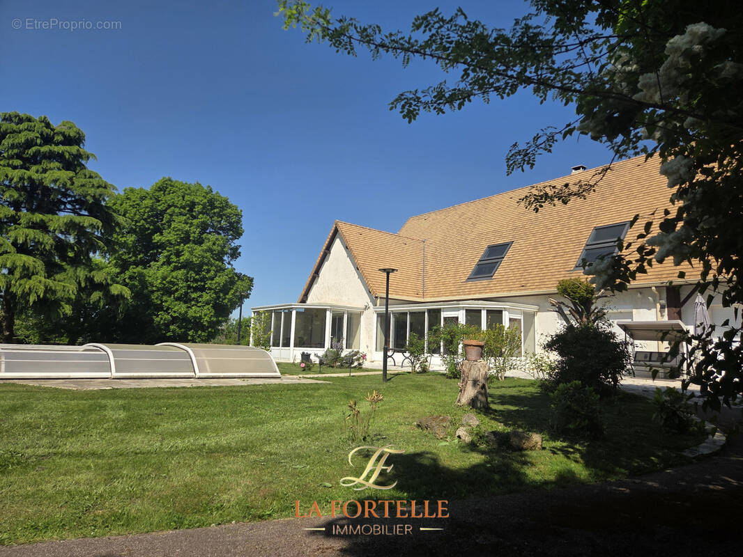 Maison à SEPTEUIL