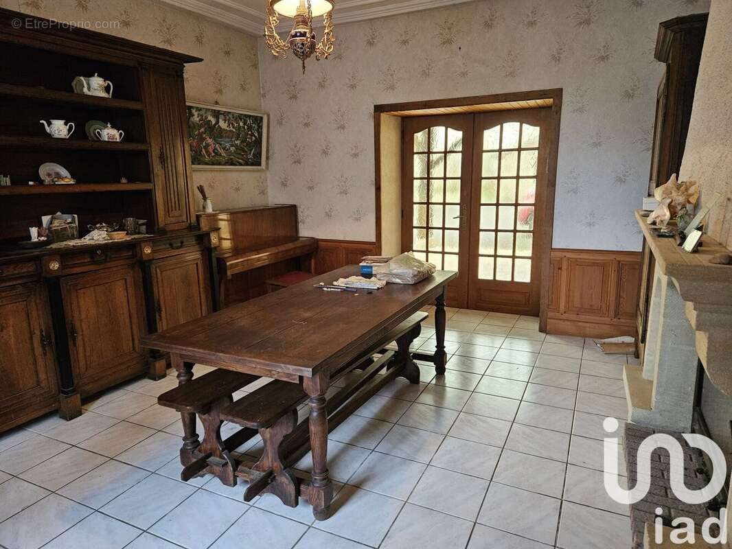 Photo 7 - Maison à DELAIN