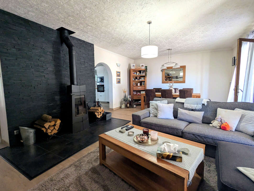 maison 4 chambres de 165 m2 sur terrain de 1384 m2   environnement calme, terrain piscinable - photo 4