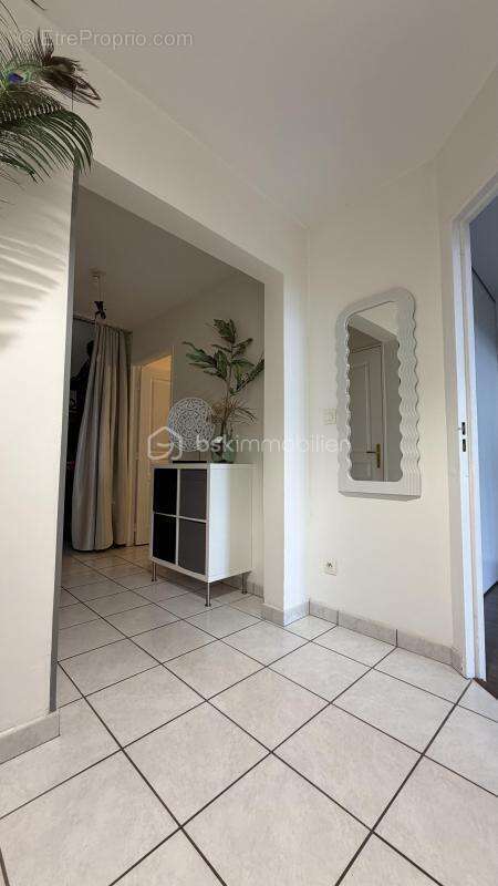 Appartement à POLLIONNAY