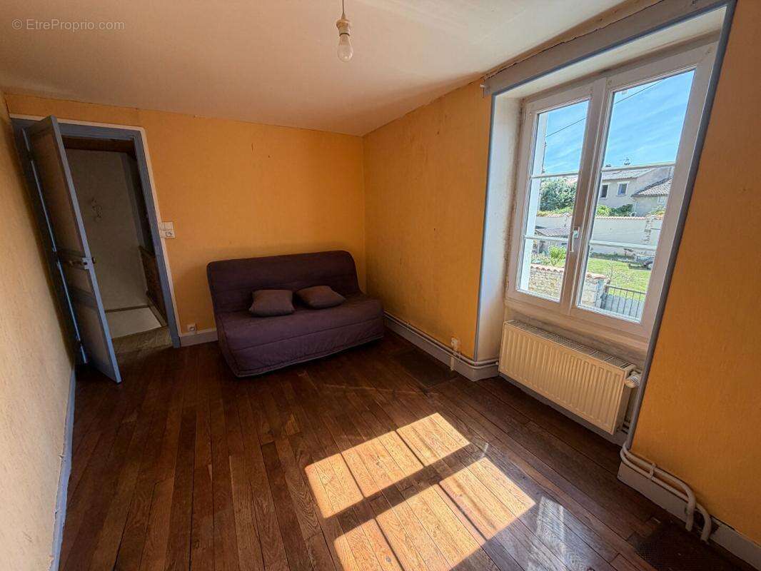 Maison Saint Maixent L Ecole 3 pièce(s) 75m2 - photo 4