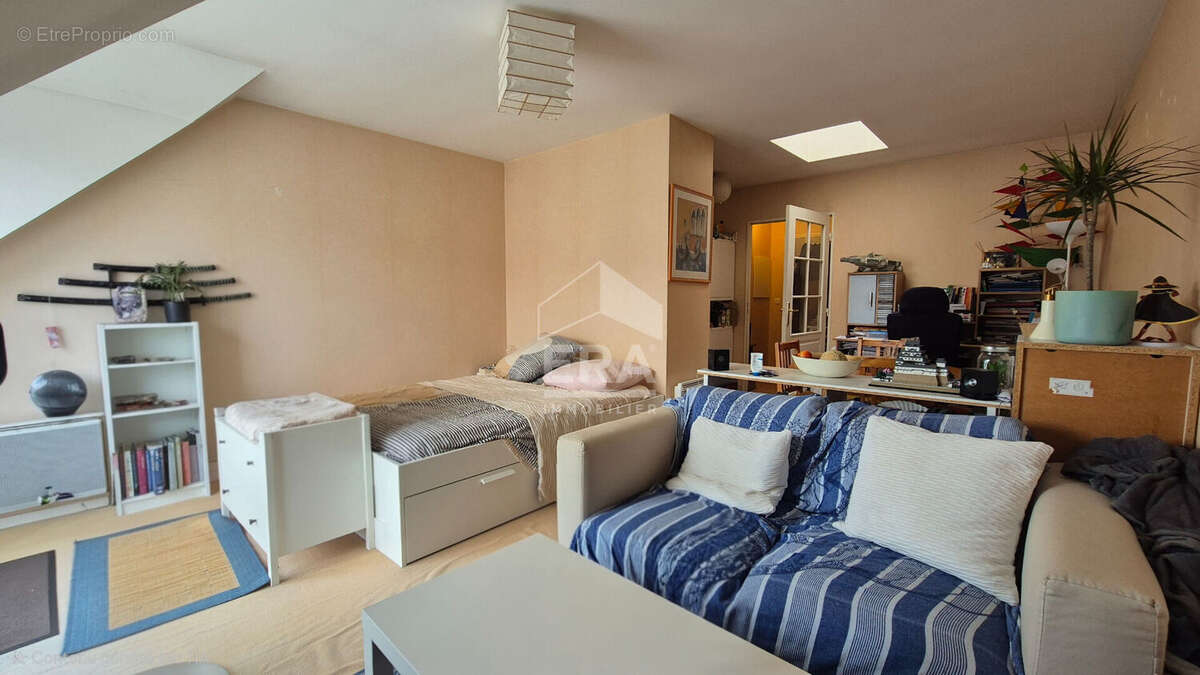 Appartement à BRIE-COMTE-ROBERT