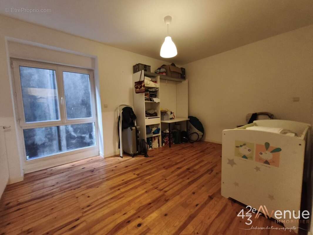 Appartement à SAINT-ETIENNE