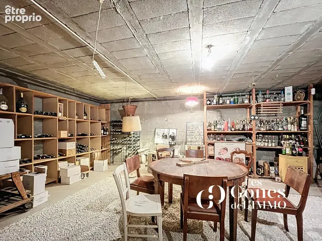 Magnifique propriété de 300m2   Lumière, élégance et art de - photo 20