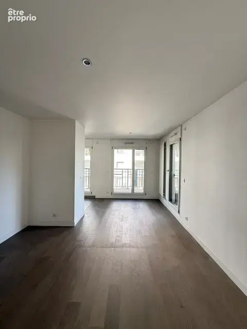 Appartement à LEVALLOIS-PERRET