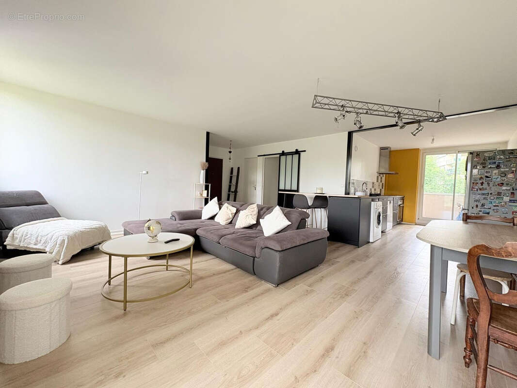 Appartement à ARPAJON