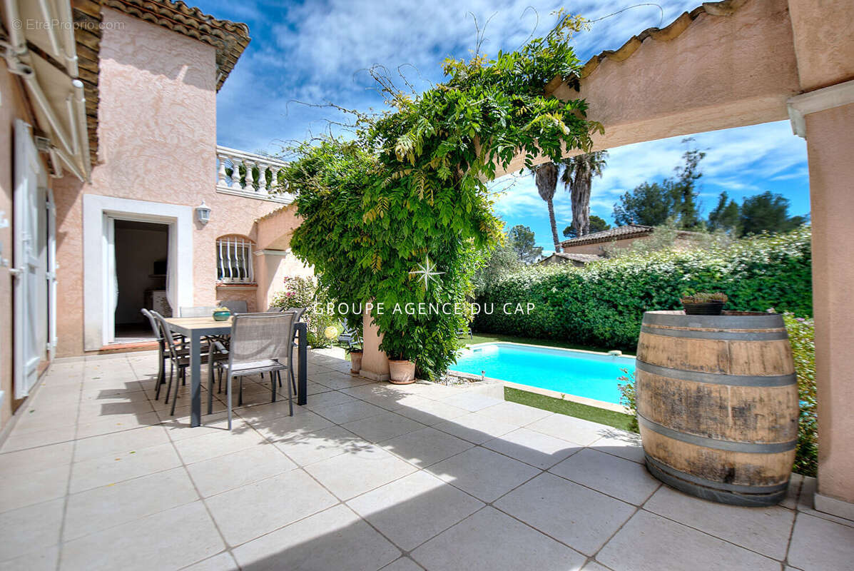 Maison à SAINT-RAPHAEL