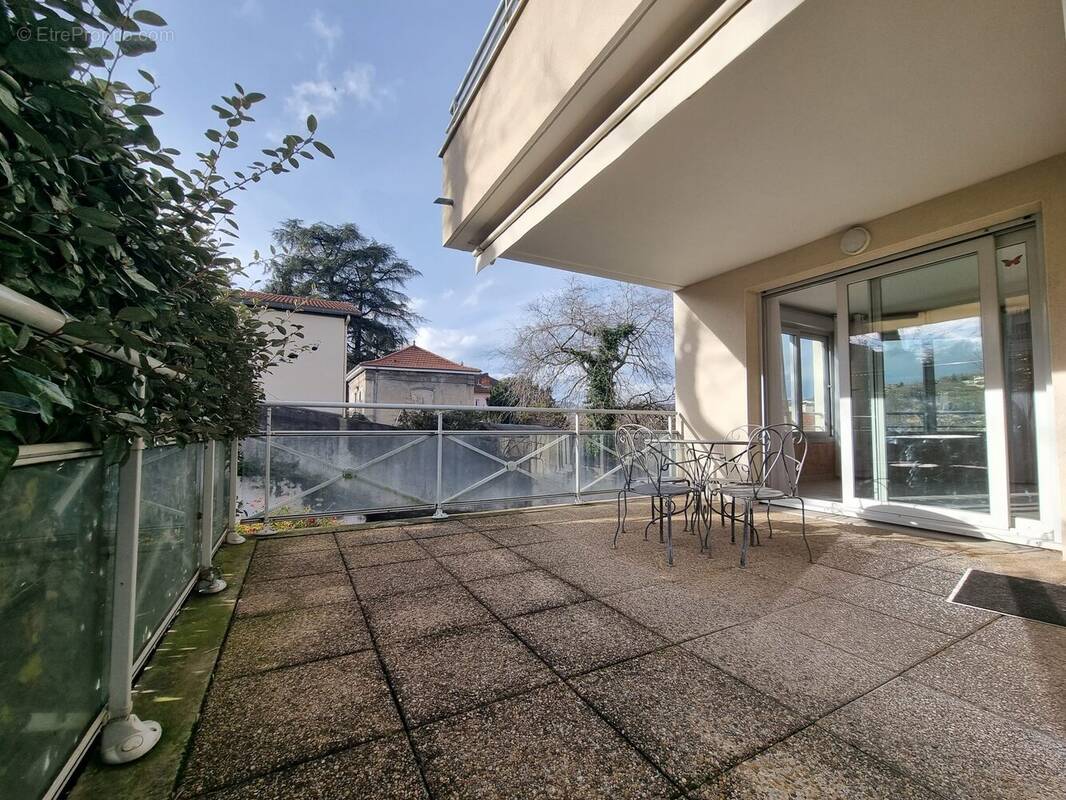 Appartement à RIVE-DE-GIER