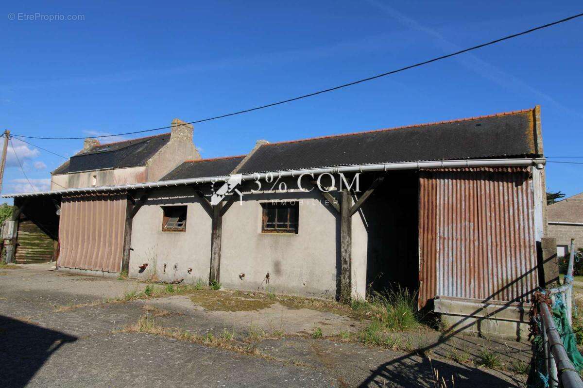 Maison à PLOUHARNEL