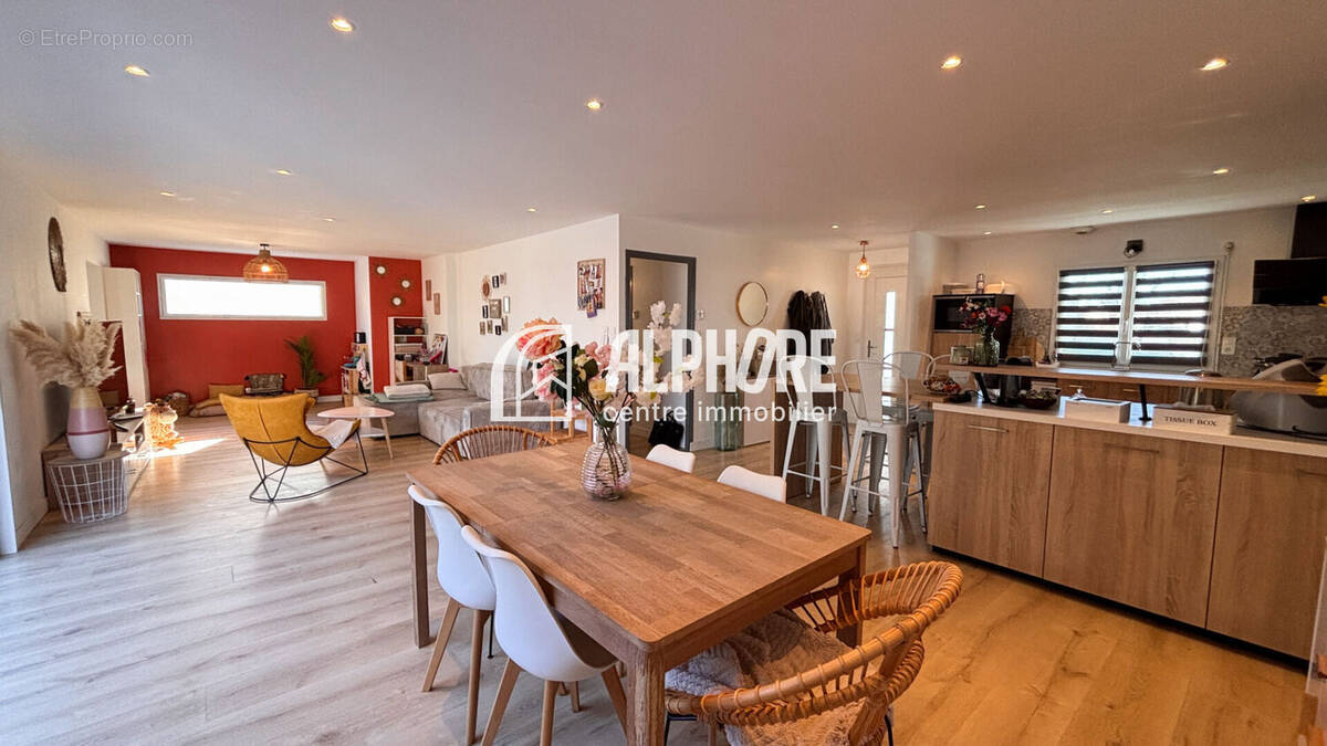 Maison à LA FERRIERE