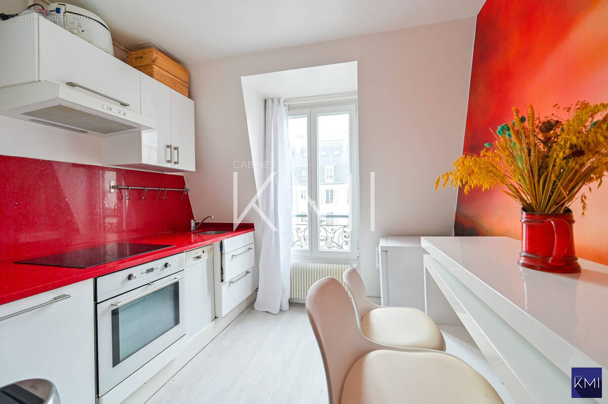Appartement à PARIS-11E