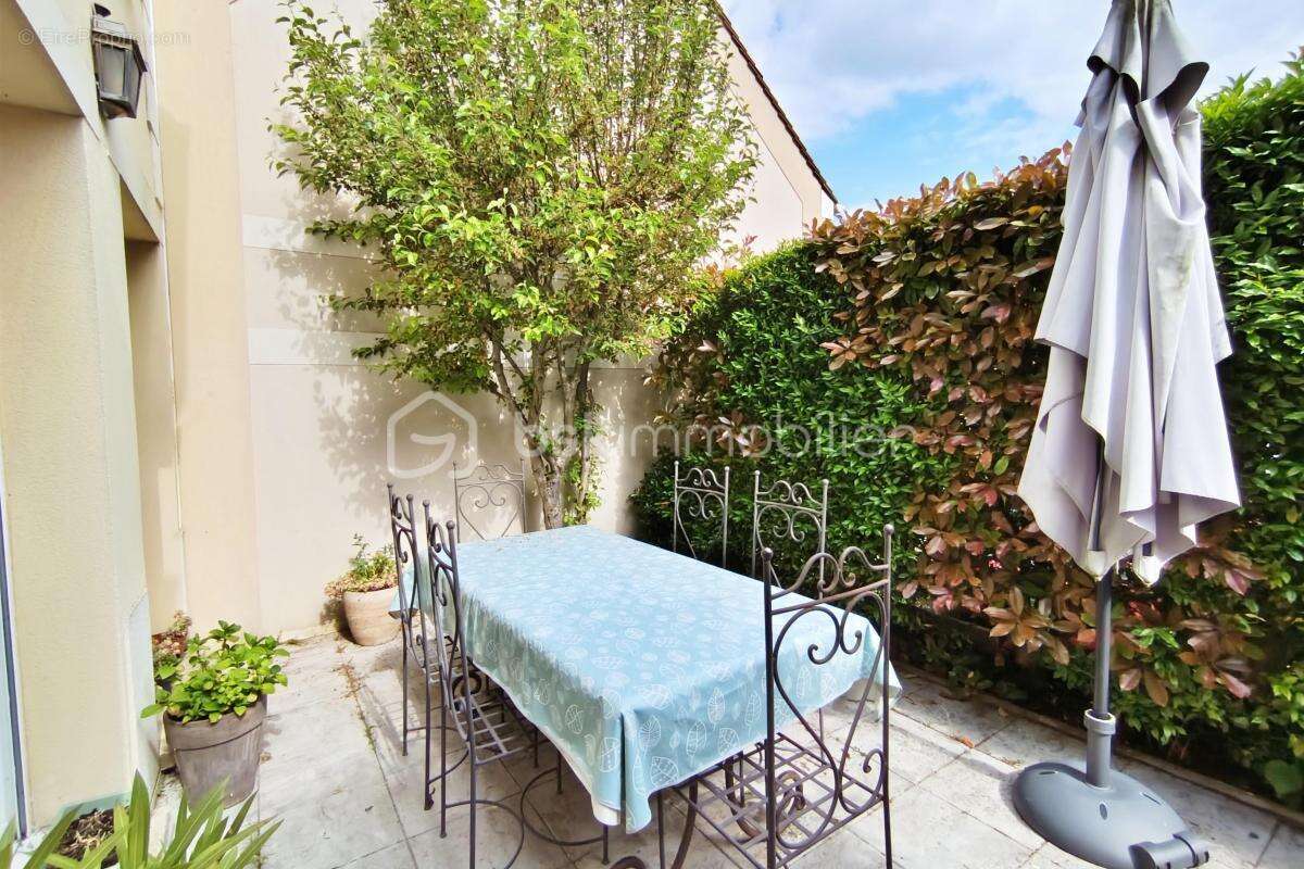 Maison à NOISY-LE-ROI