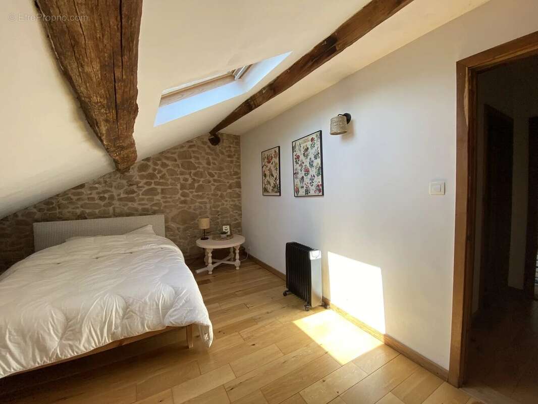 Belle maison de quatre chambres dans un environnement paisible - photo 9