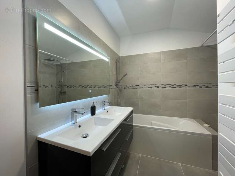 Maison à CORNEBARRIEU