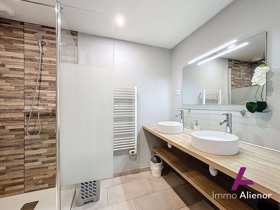 Maison à SAINT-MEDARD-EN-JALLES