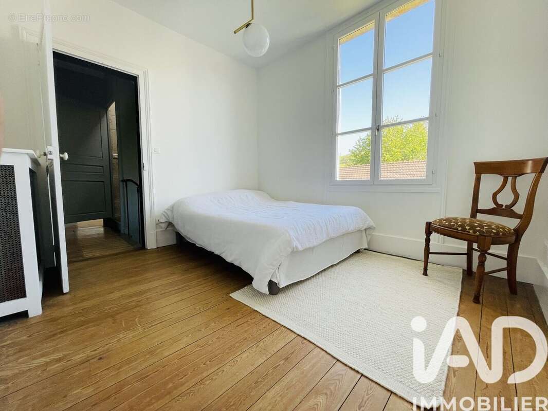 Maison 152 m² à Fresnoy-La-Riviere  - photo 8