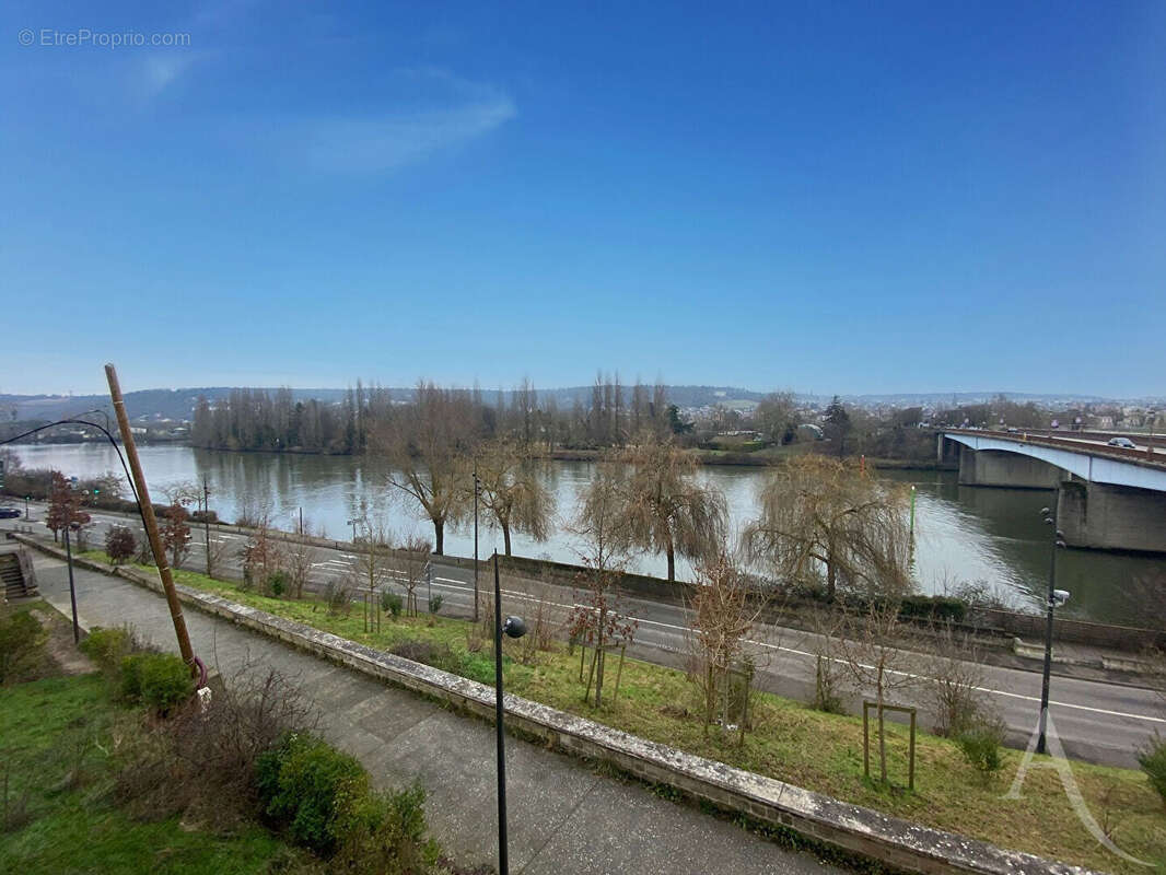 Appartement à MANTES-LA-JOLIE