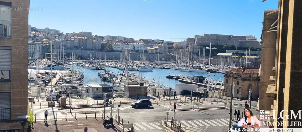 Appartement à MARSEILLE-2E
