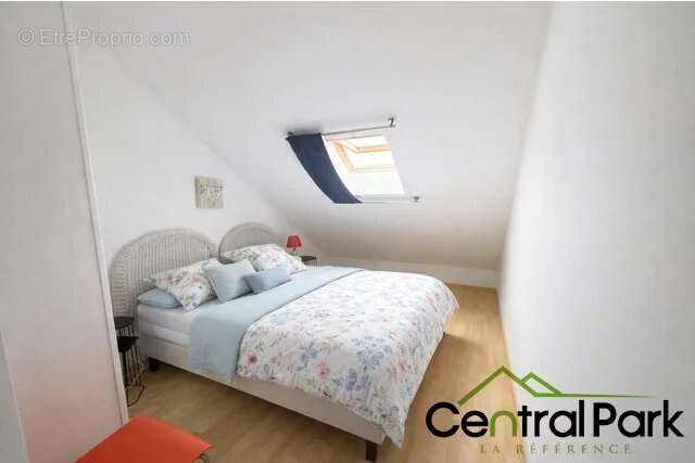 Maison à LE PERREUX-SUR-MARNE