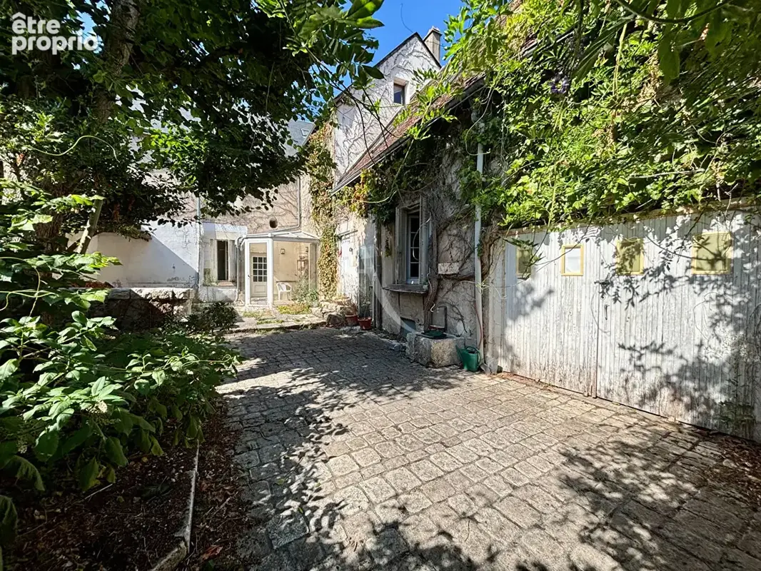 Maison de ville aux multiples possibilités - photo 1