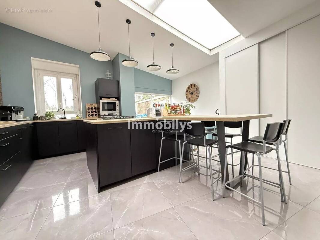 Maison à AUBERCHICOURT