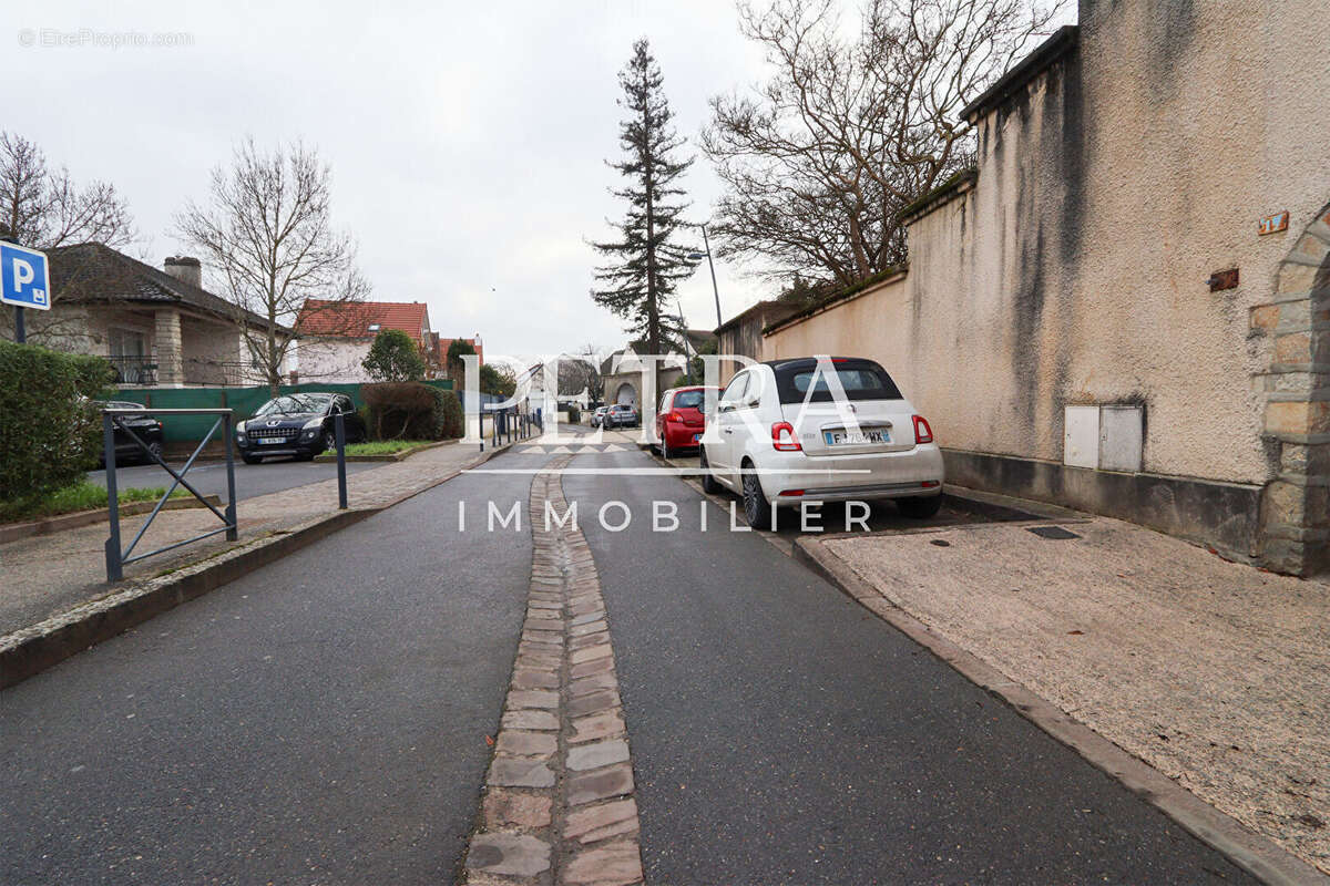 Appartement à BALLAINVILLIERS