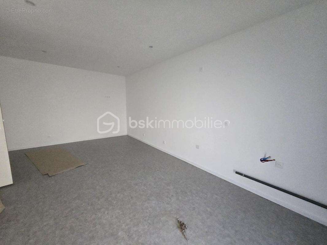 Appartement à FOURCHAMBAULT