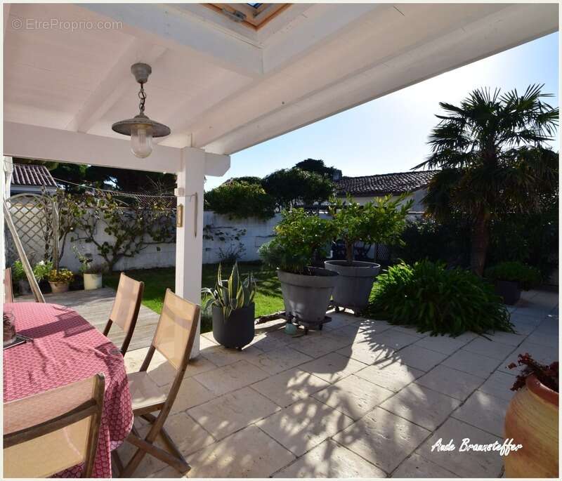 Maison à LE BOIS-PLAGE-EN-RE