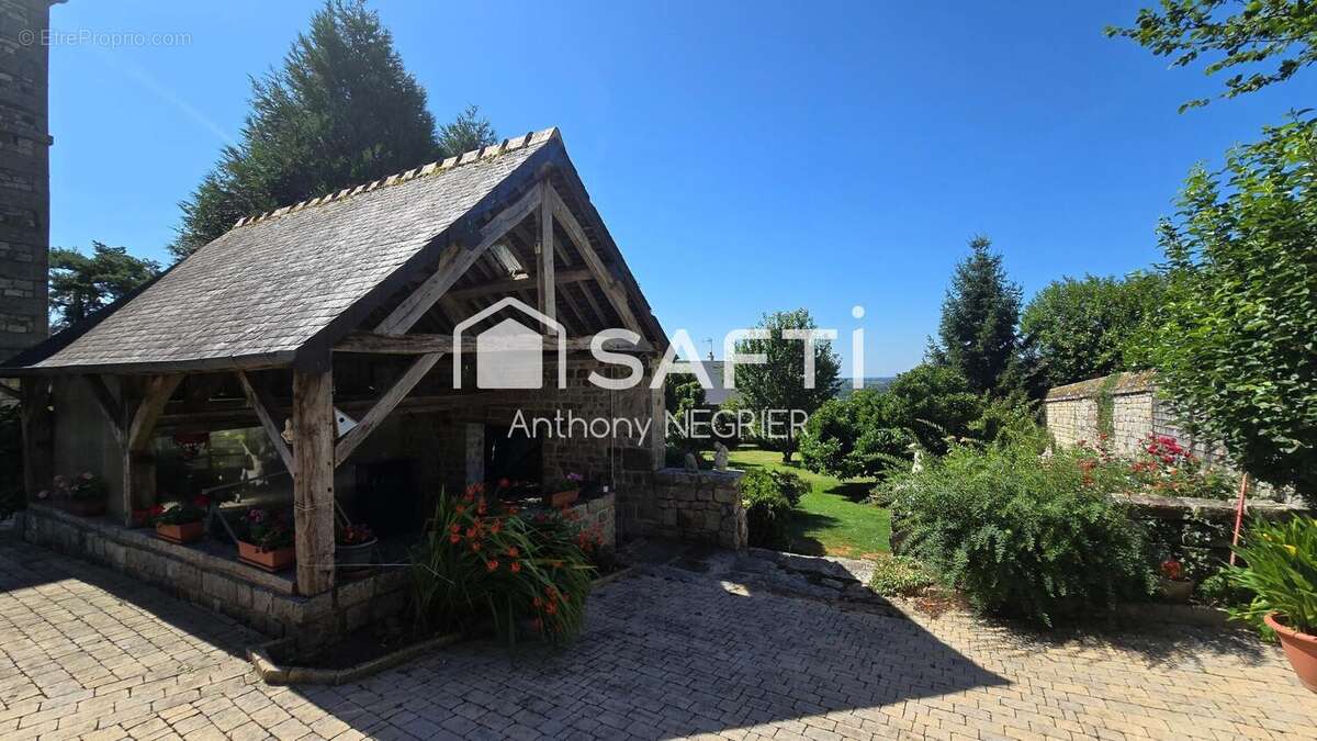 Photo 2 - Maison à DOMFRONT