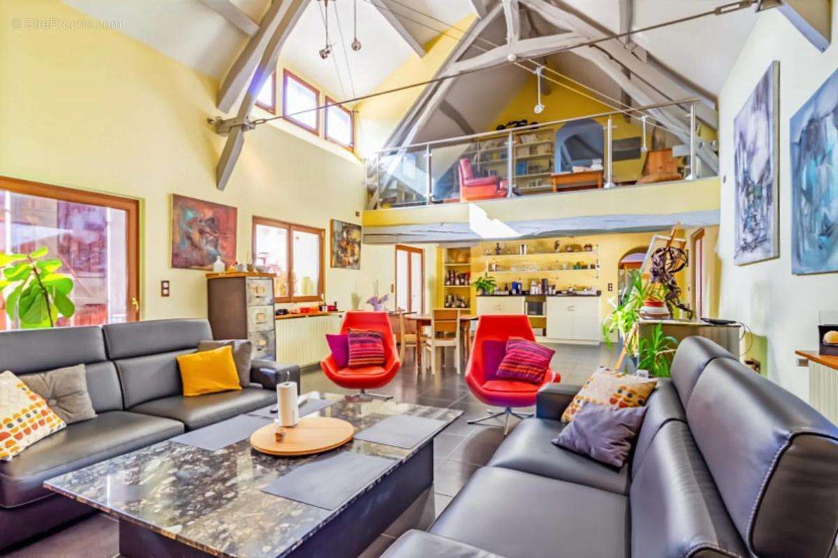 Maison à DAMPIERRE-EN-GRACAY