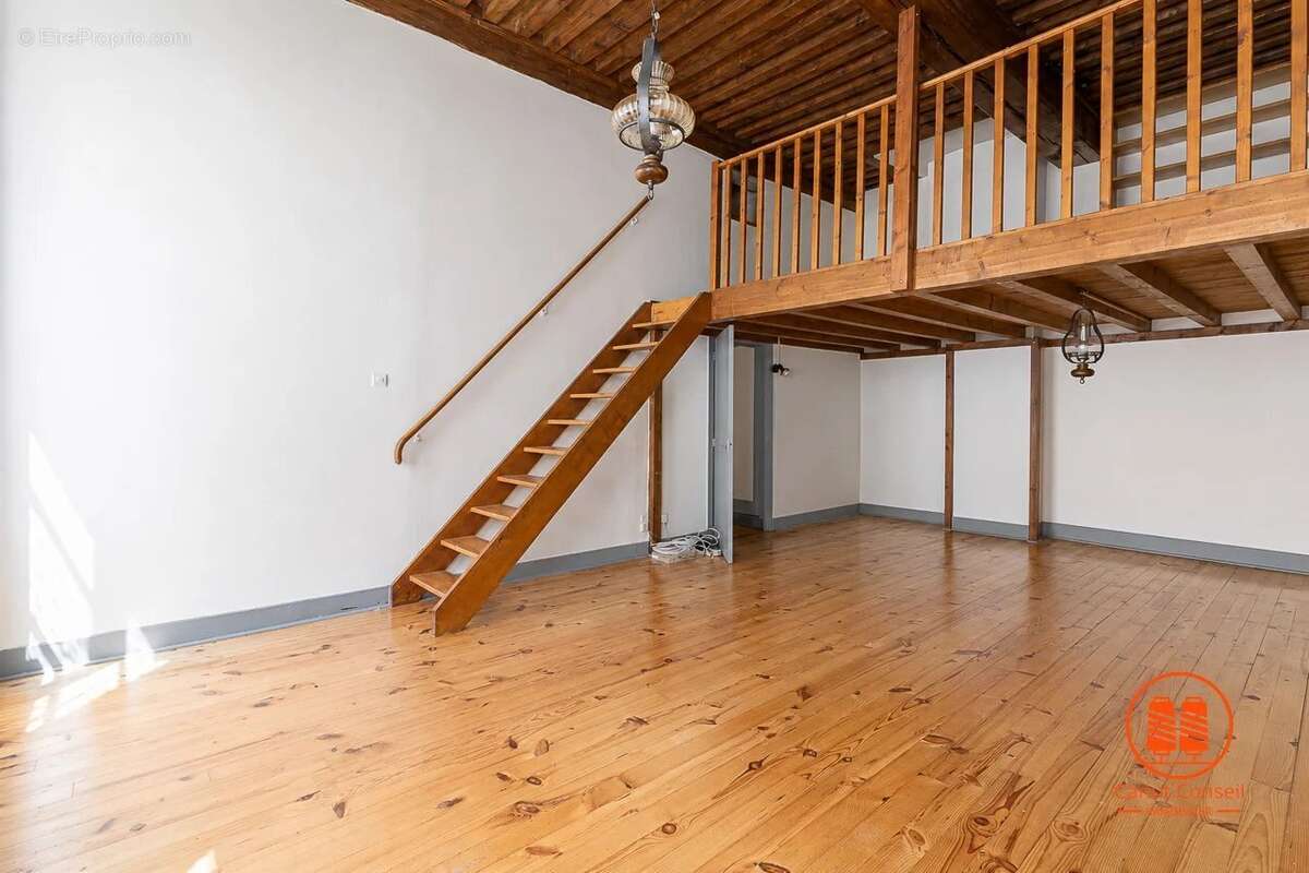 Appartement à LYON-4E