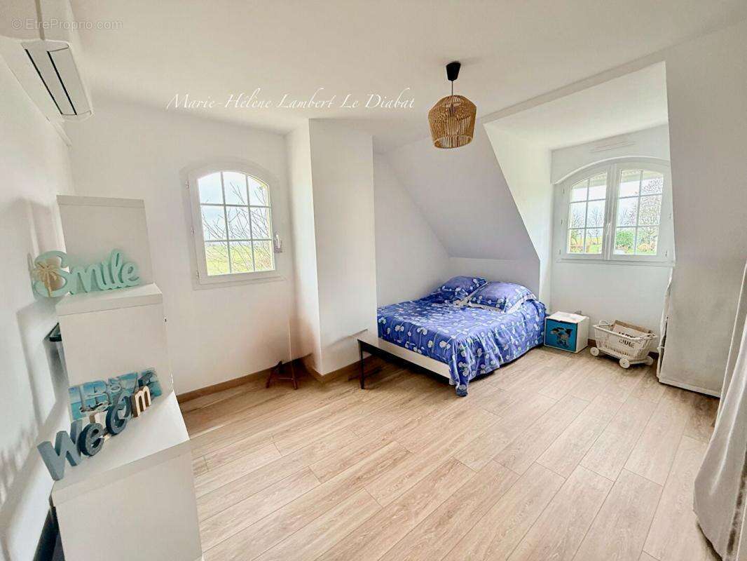 Maison climatisée à saint jouin bruneval - vie de plain pied - maison  7 pièce(s) - jardin 1500 m2 - photo 11