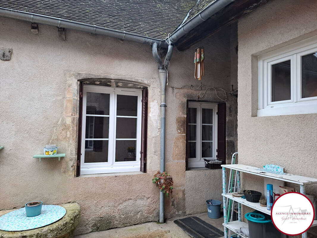 Appartement à SAINT-AMAND-MONTROND
