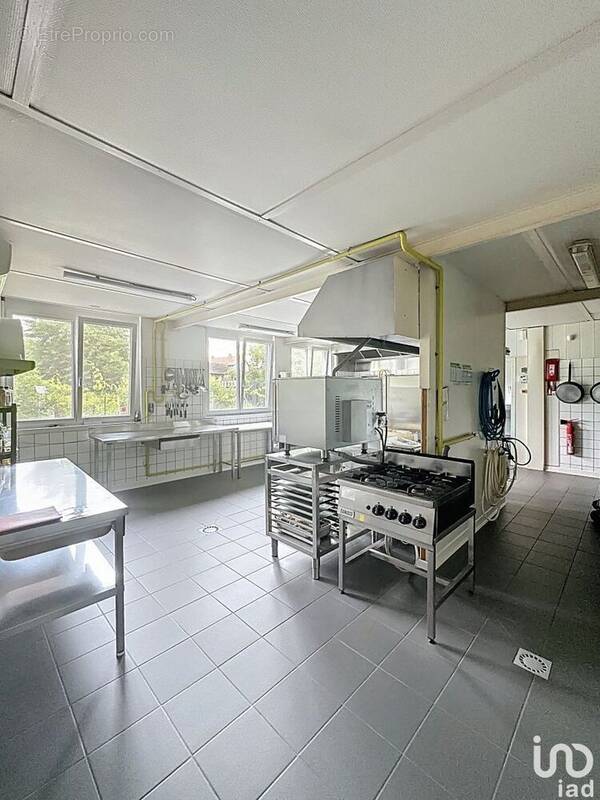 Photo 1 - Commerce à FEURS