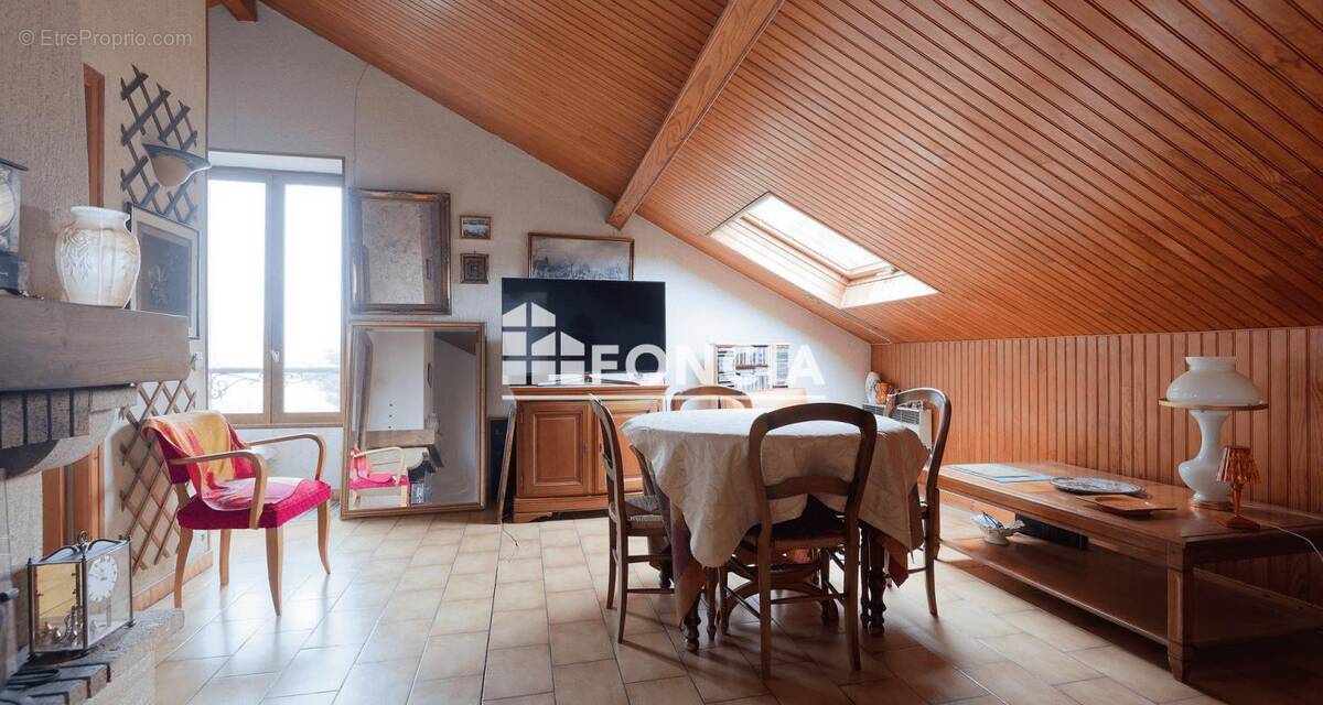 Appartement à CORBEIL-ESSONNES