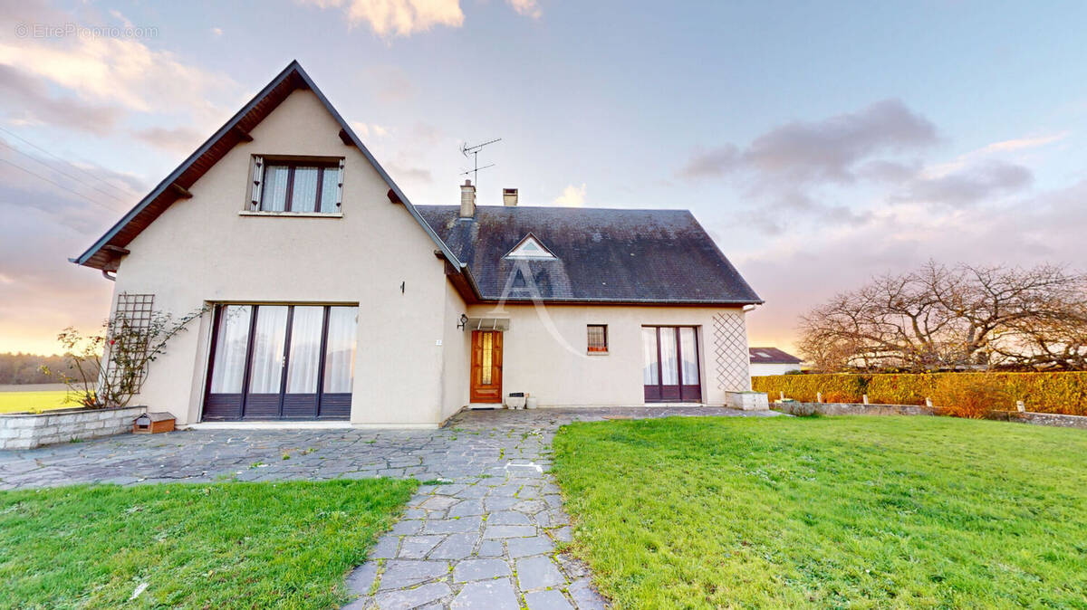 Maison à LE NEUBOURG