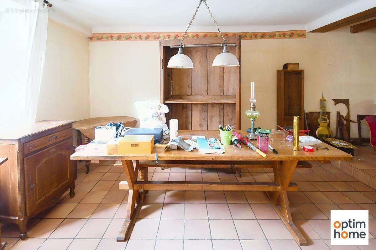 Maison de village 150m2 - 4 chambres - garage - terrain 356m2 - photo 6