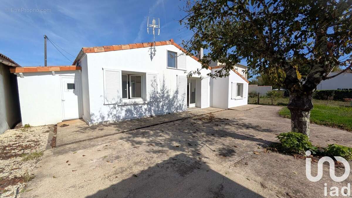 Photo 3 - Maison à MONTENDRE